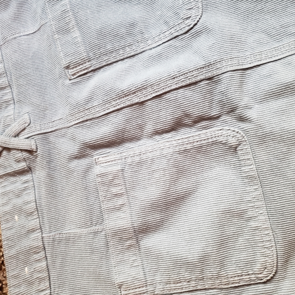 🌸High Waisted Button Up Skirt - Picture 13 of 16